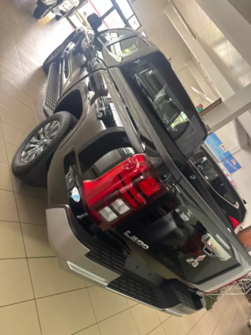 Mitsubishi L200 D/C Sportero A/T   - 2025