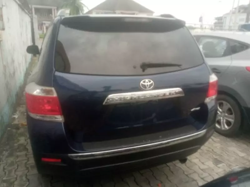 TOYOTA Highlander   - 2012