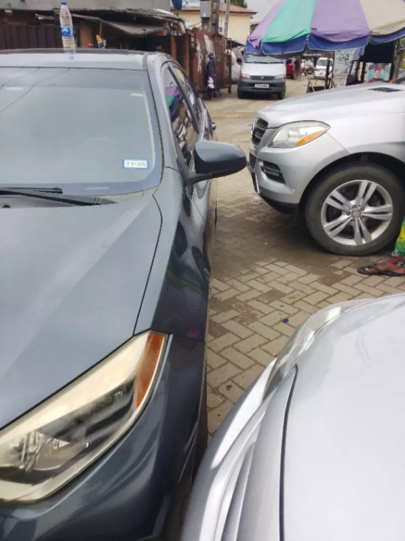 Toyota Corolla   - 2016