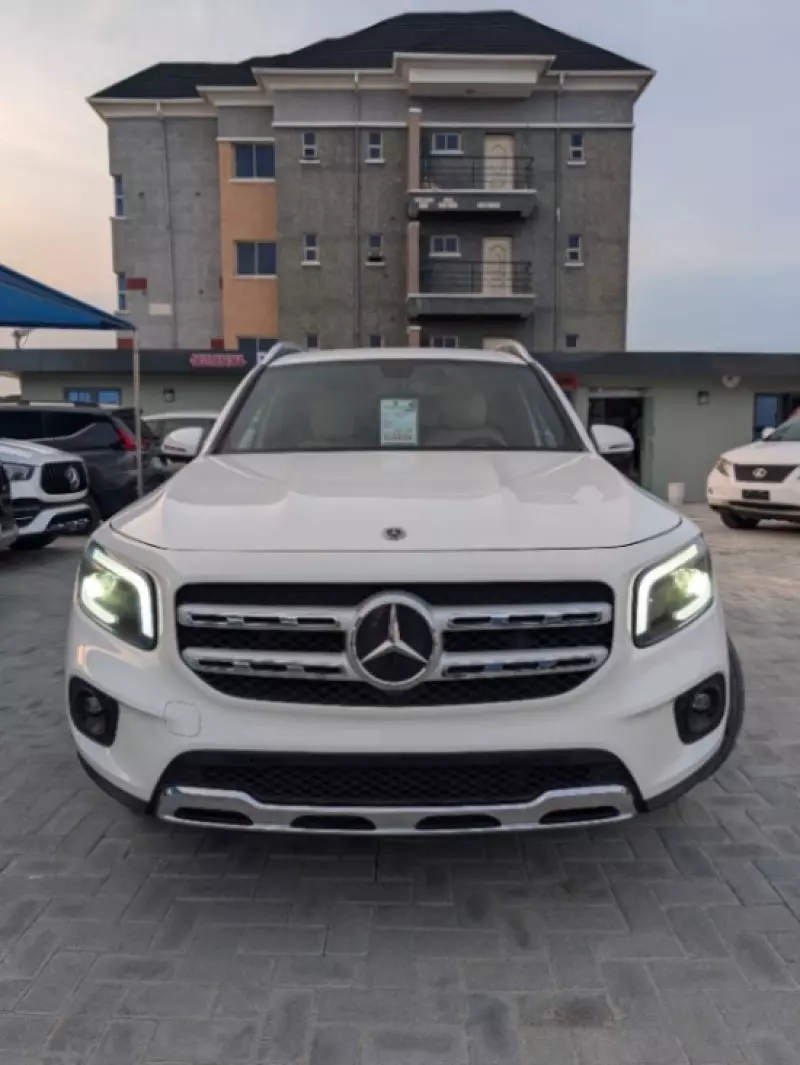 Mercedes-Benz GLB 250 - 2022