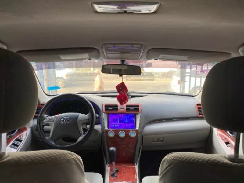 Toyota Camry   - 2008