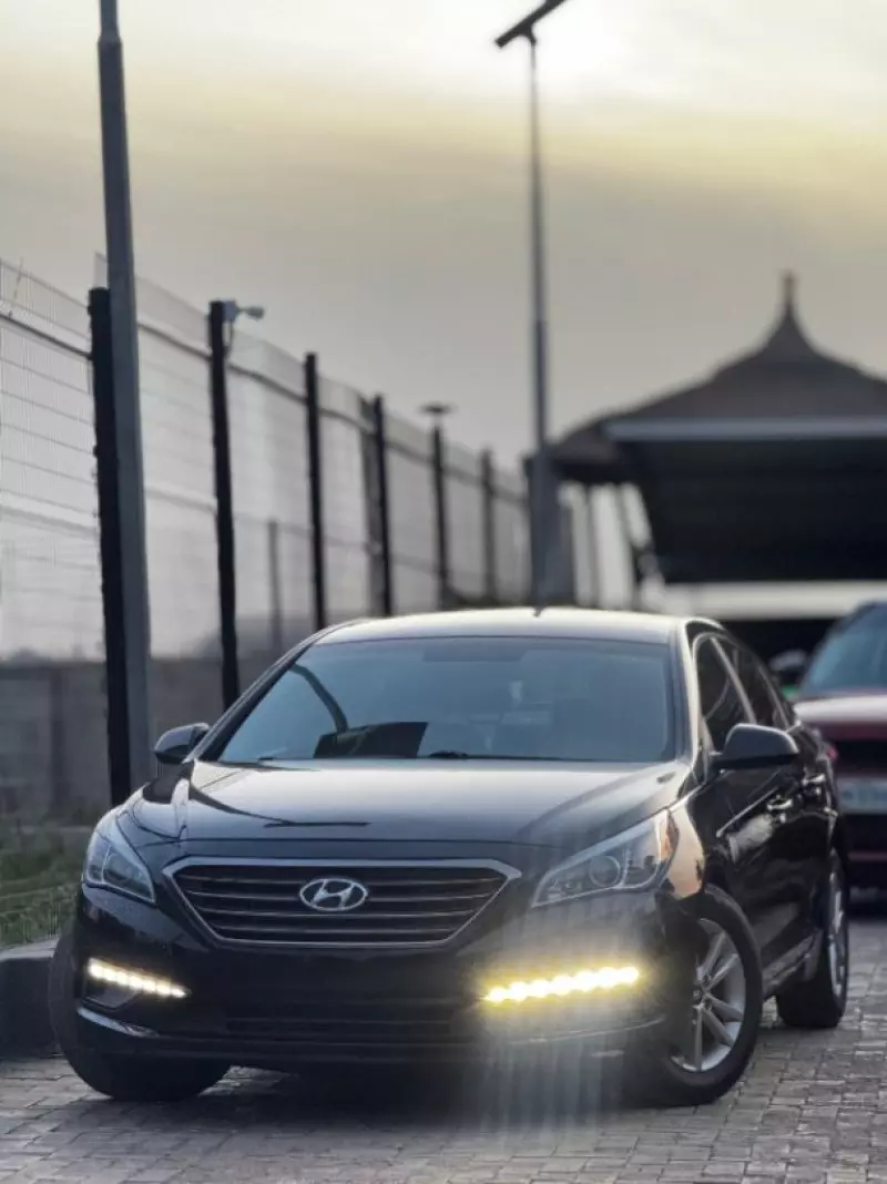 Hyundai Sonata - 2015