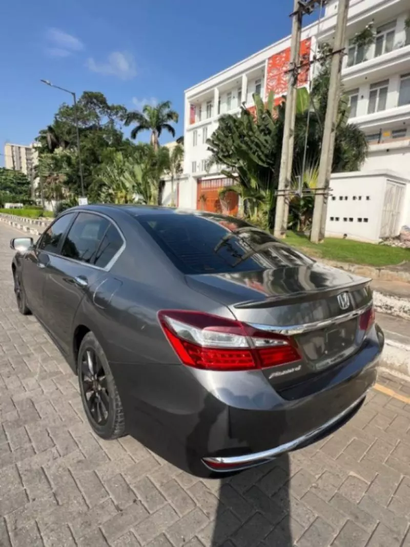 Honda Accord   - 2014