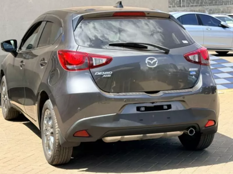 Mazda Demio   - 2019
