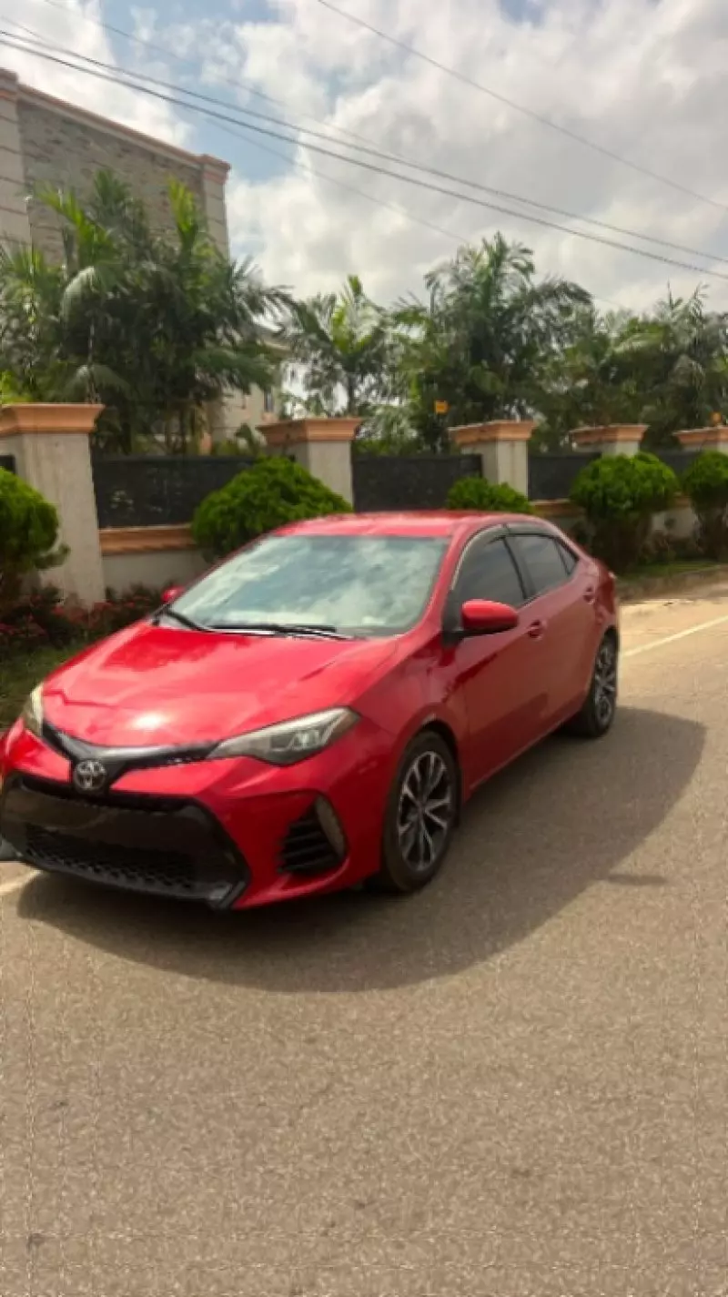 TOYOTA Corolla   - 2016