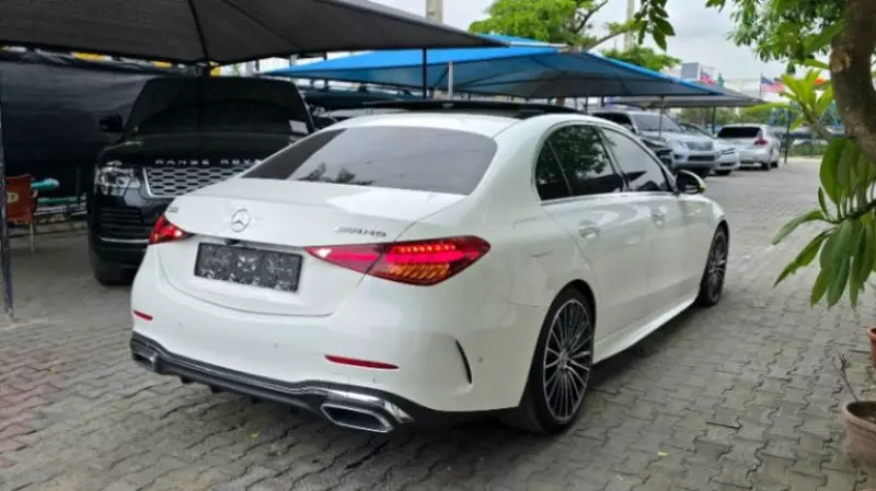 Mercedes-Benz C 300   - 2023