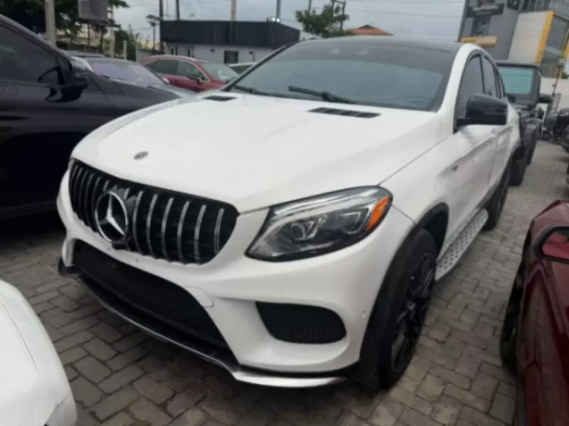 Mercedes-Benz GLE 43 AMG   - 2018