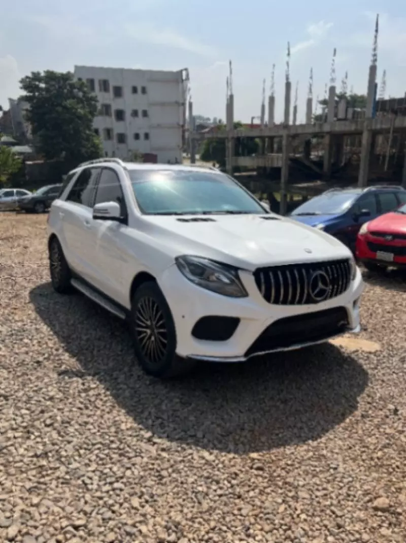 Mercedes-Benz ML 350   - 2014
