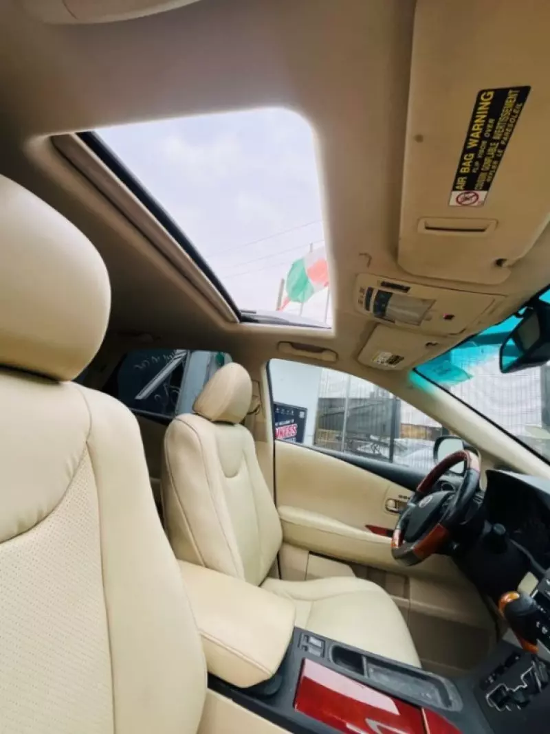 Lexus RX 350   - 2012