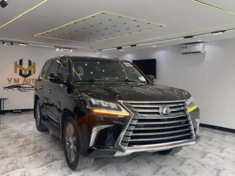 Lexus LX   - 2017
