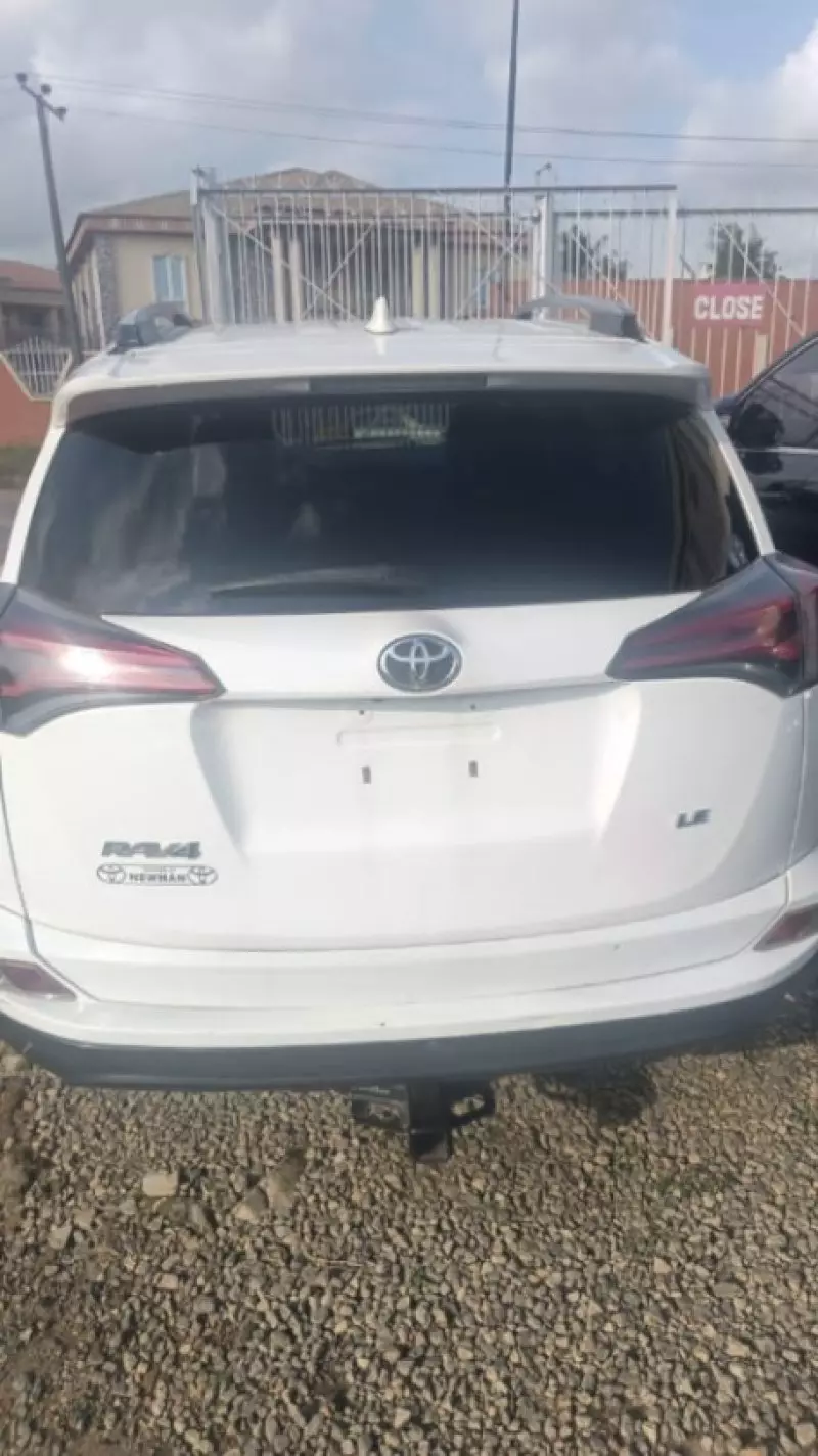 TOYOTA RAV4   - 2017