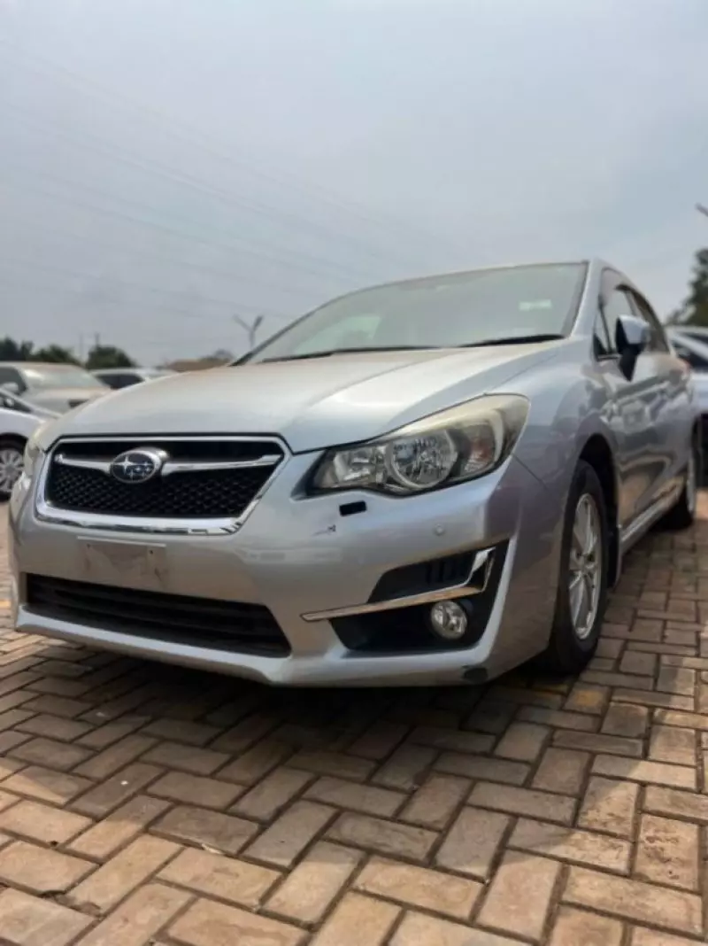 Subaru Impreza   - 2014
