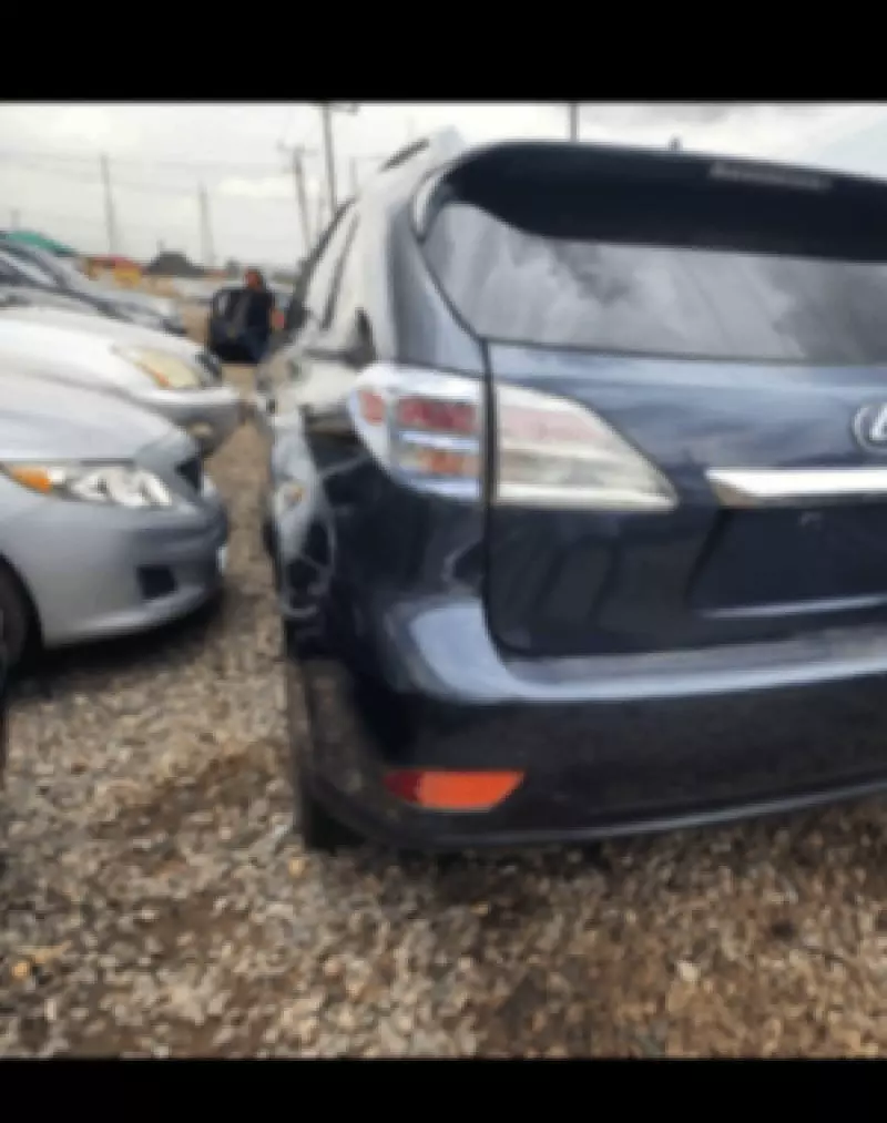 Lexus RX   - 2011