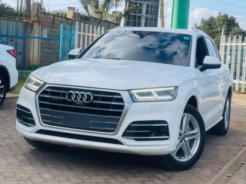 Audi Q5   - 2018