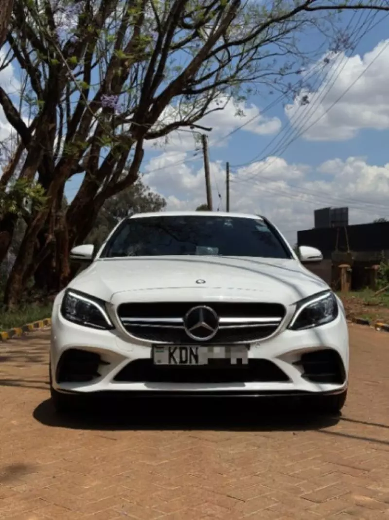 Mercedes-Benz C 180   - 2015