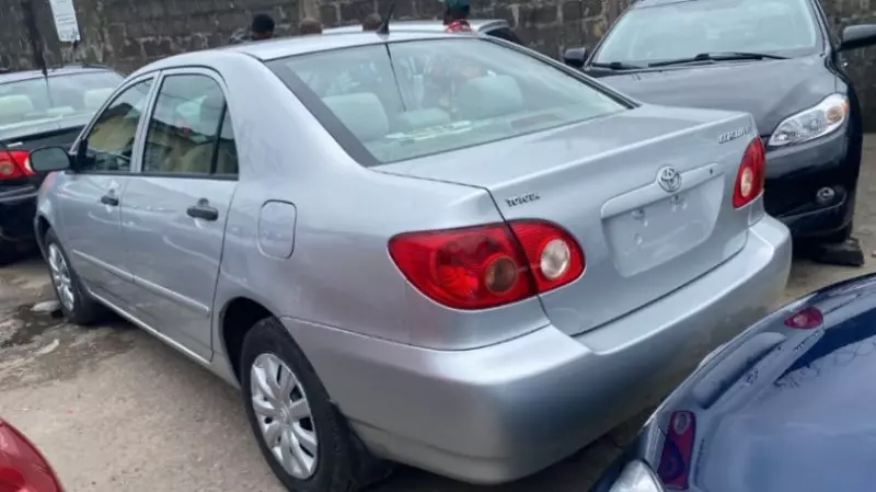 TOYOTA Corolla   - 2013