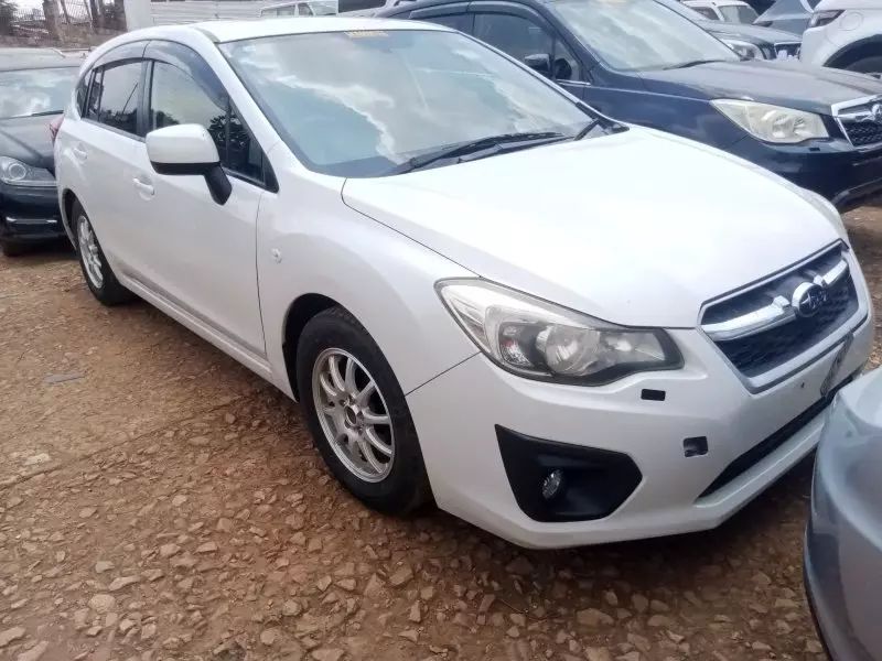 Subaru Impreza   - 2013