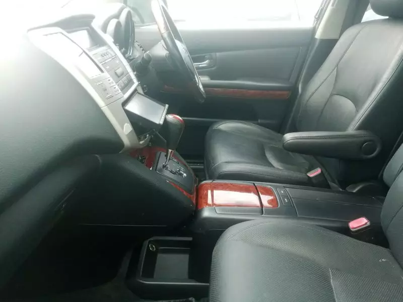 Toyota Harrier   - 2010