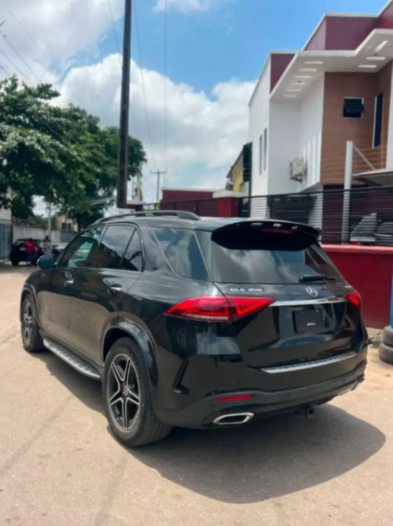 Mercedes-Benz GLE 350   - 2021
