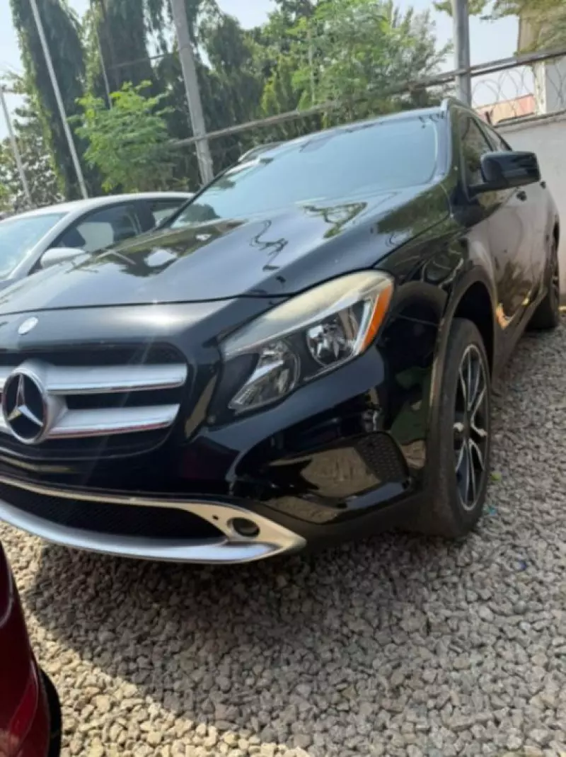 Mercedes-Benz GLA-Class - 2015