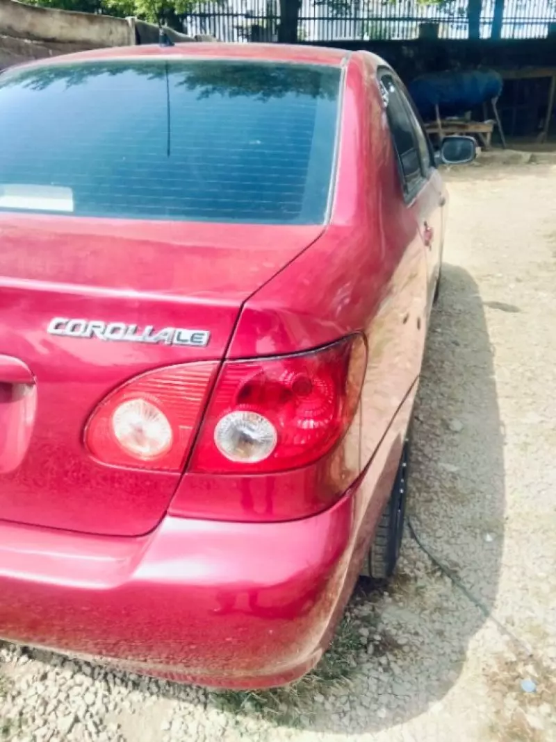 Toyota Corolla   - 2007