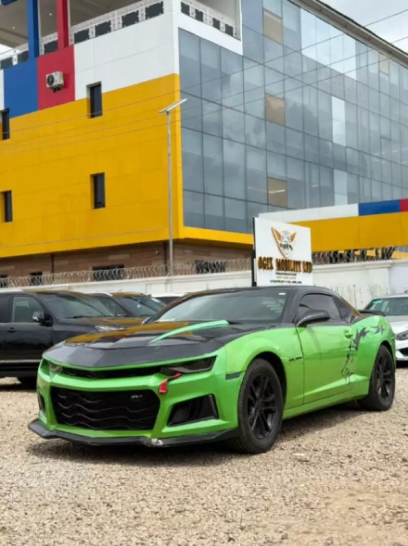 Chevrolet Camaro   - 2015