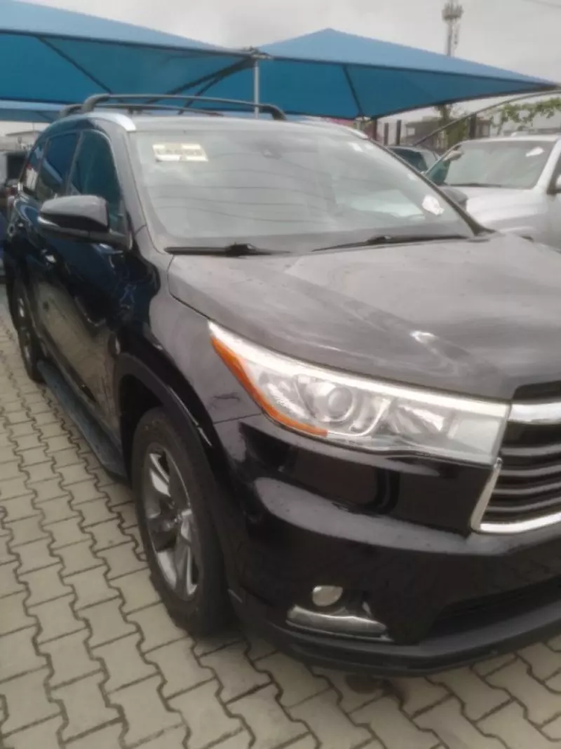 TOYOTA Highlander - 2014