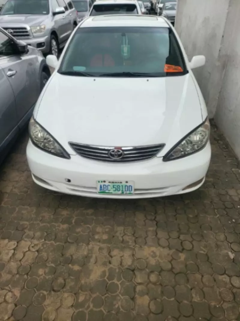 TOYOTA Camry   - 2004