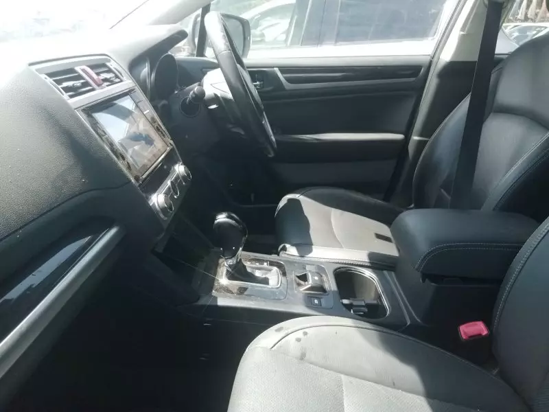 Subaru Legacy B4 - 2015
