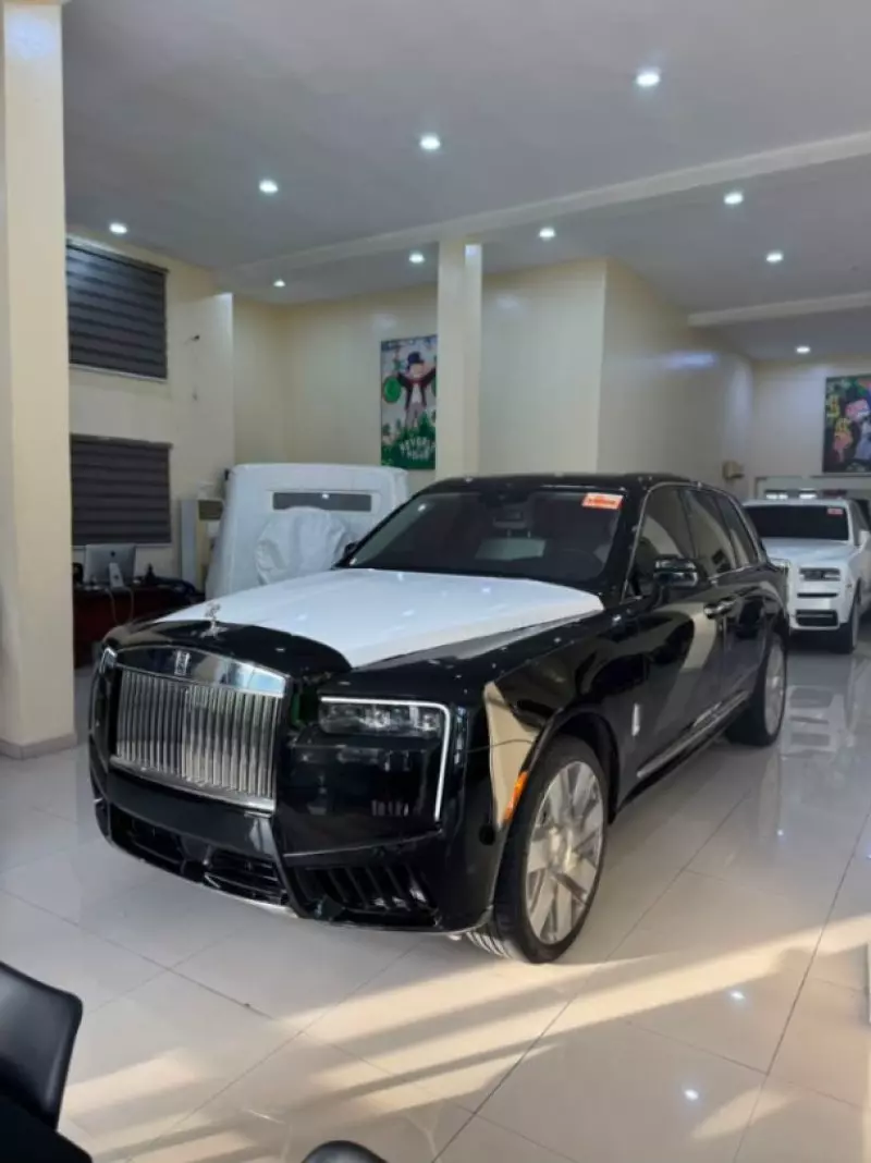 Rolls-Royce Cullinan - 2025