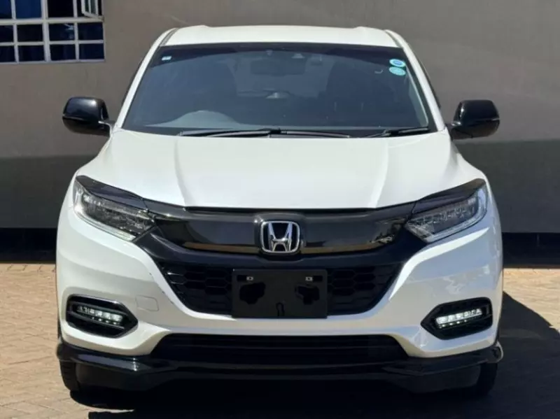 Honda Vezel Hybrid   - 2019