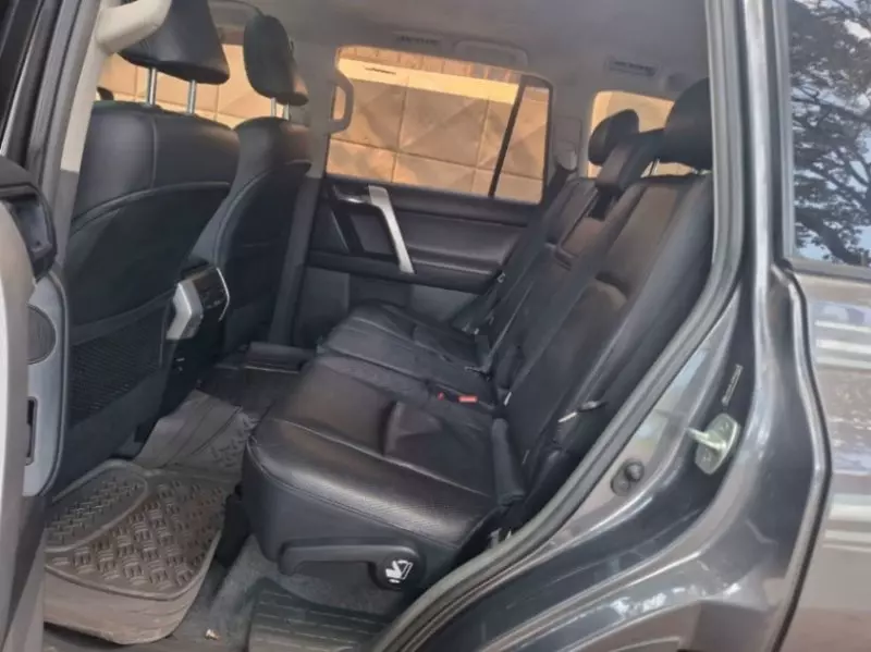 Toyota Prado   - 2011