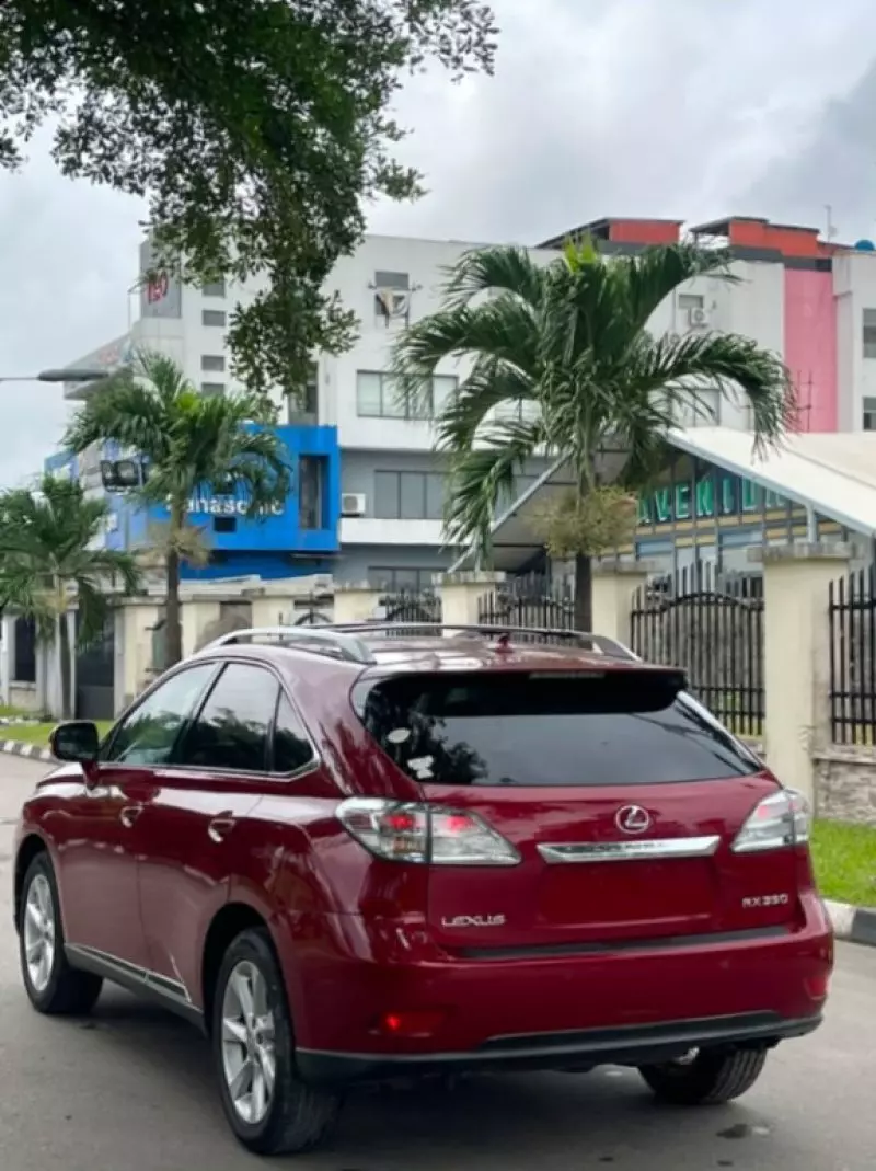 Lexus RX 350   - 2010