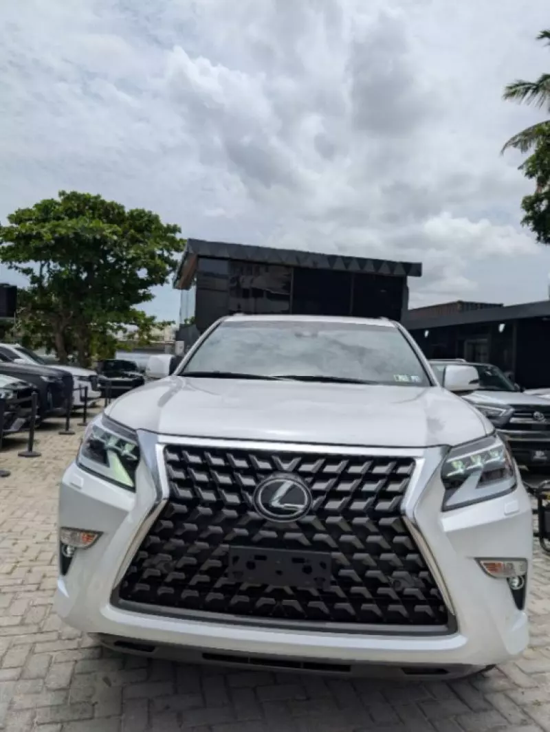 Lexus GX   - 2023