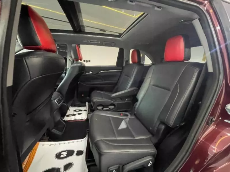 TOYOTA Highlander - 2015