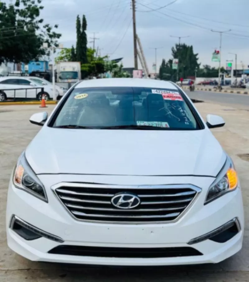 Hyundai Sonata - 2015