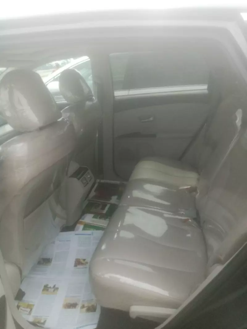 Toyota Venza   - 2010