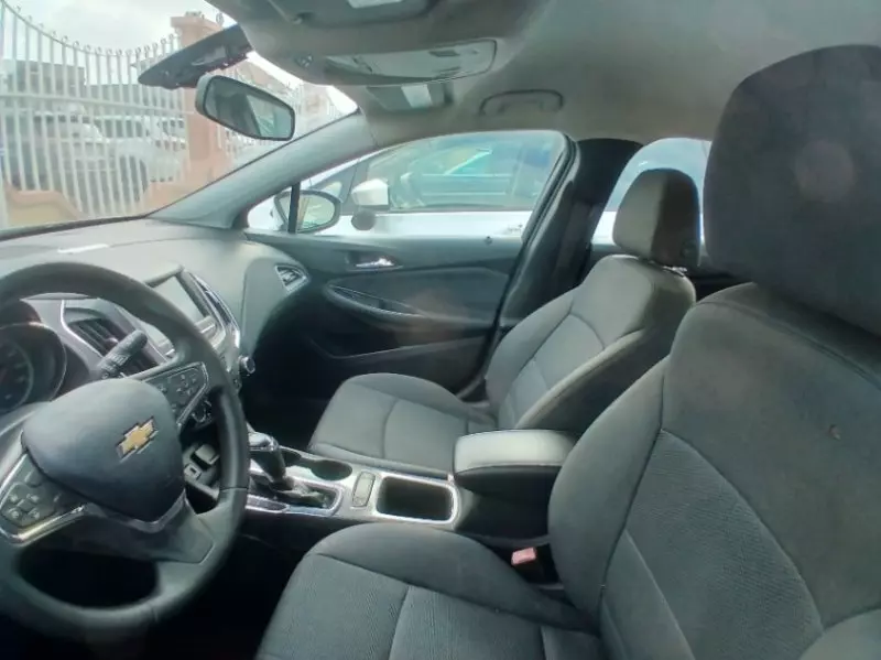 Chevrolet Cruze   - 2019