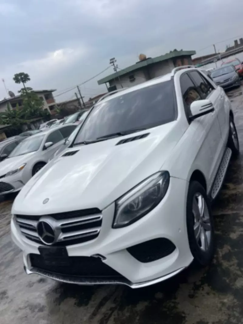 Mercedes-Benz ML-Class   - 2014