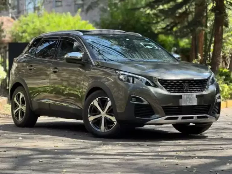 Peugeot 3008   - 2018