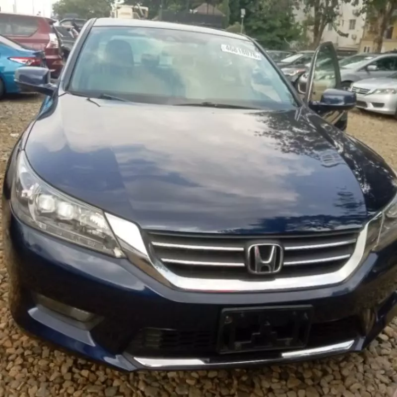 Honda Accord   - 2015