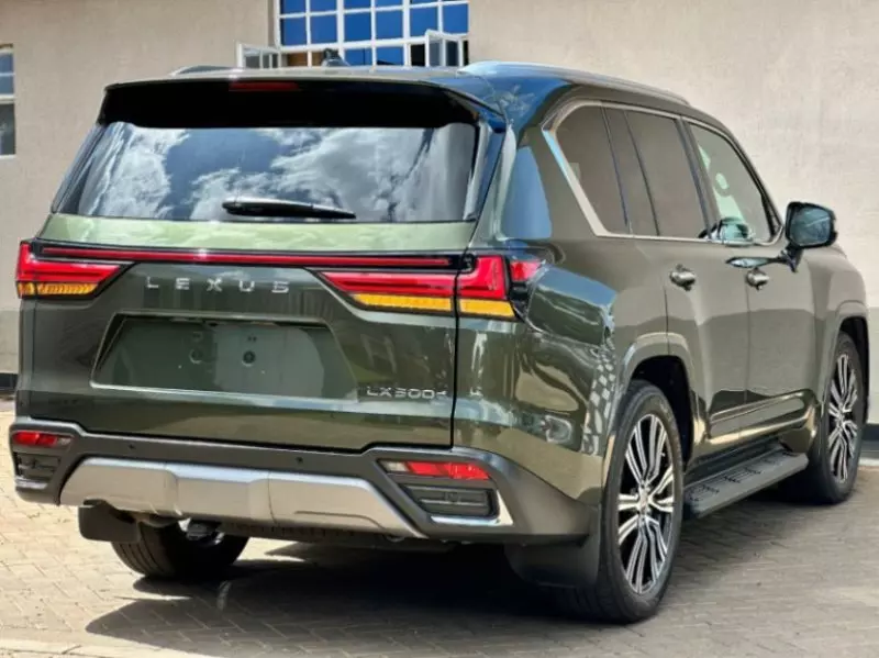 Lexus LX 470   - 2021