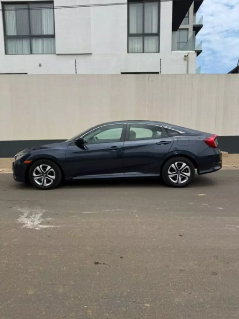 Honda Civic   - 2022