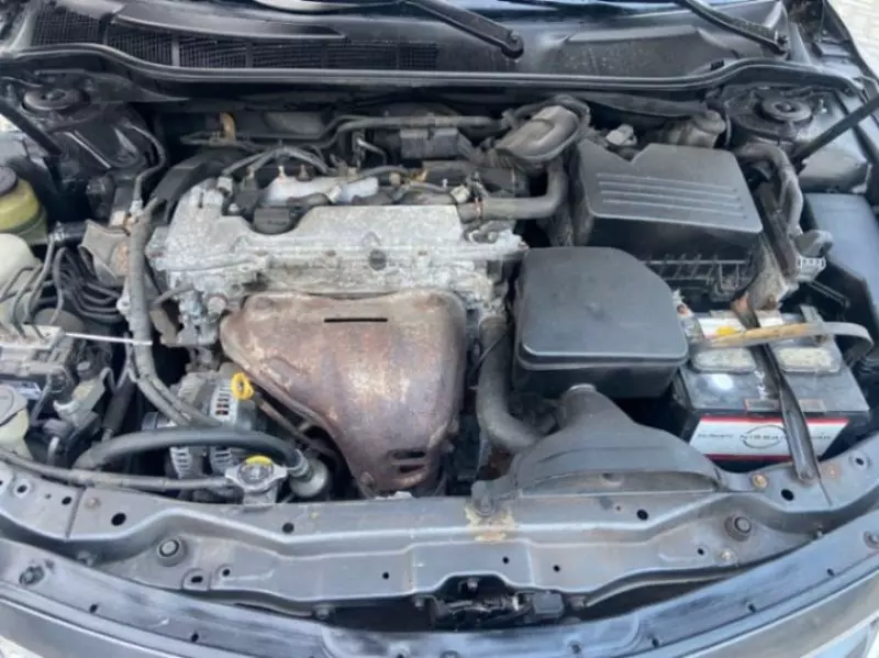 Toyota Camry   - 2011