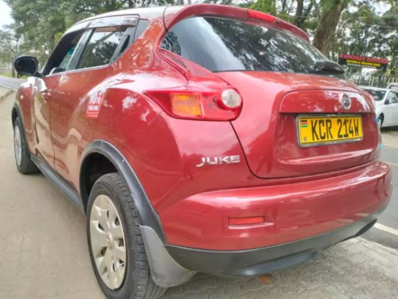 Nissan Juke   - 2012