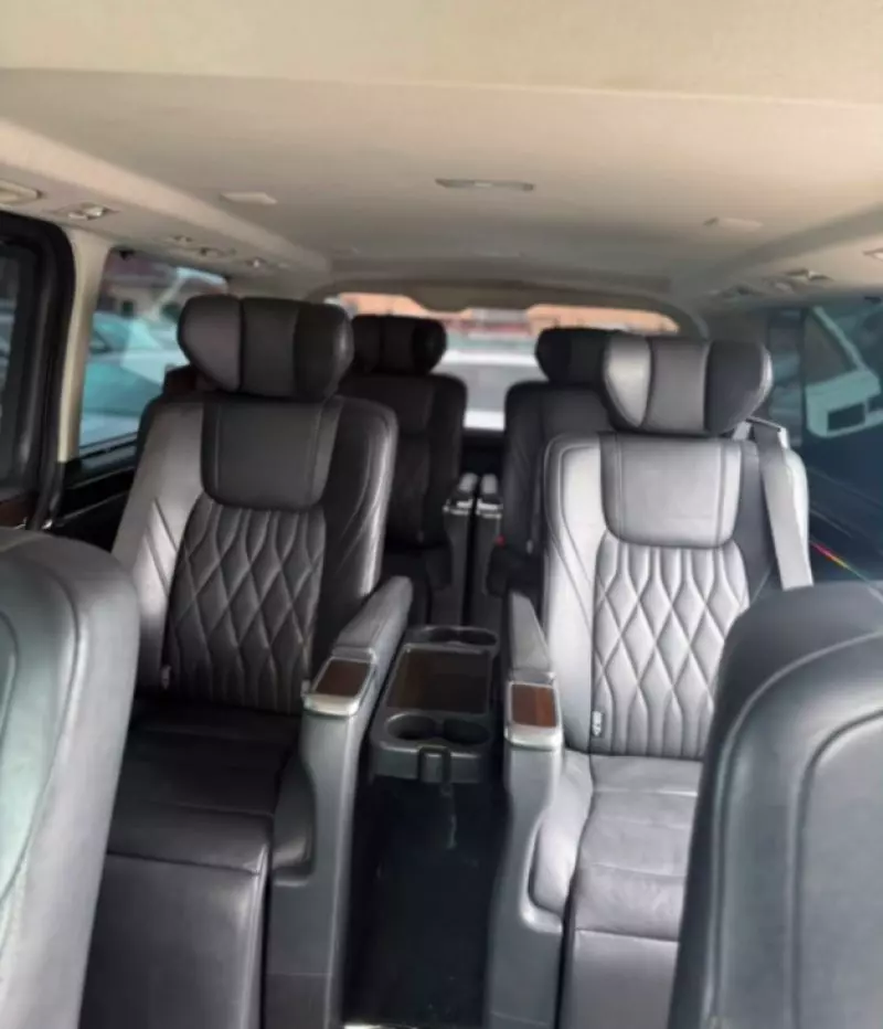 TOYOTA Granvia   - 2023