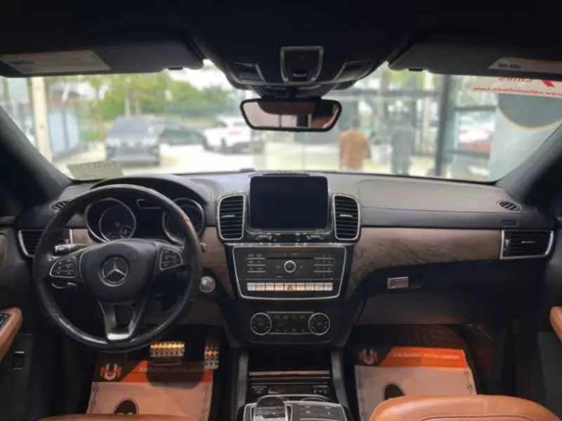 Mercedes-Benz GLE 43 AMG   - 2017