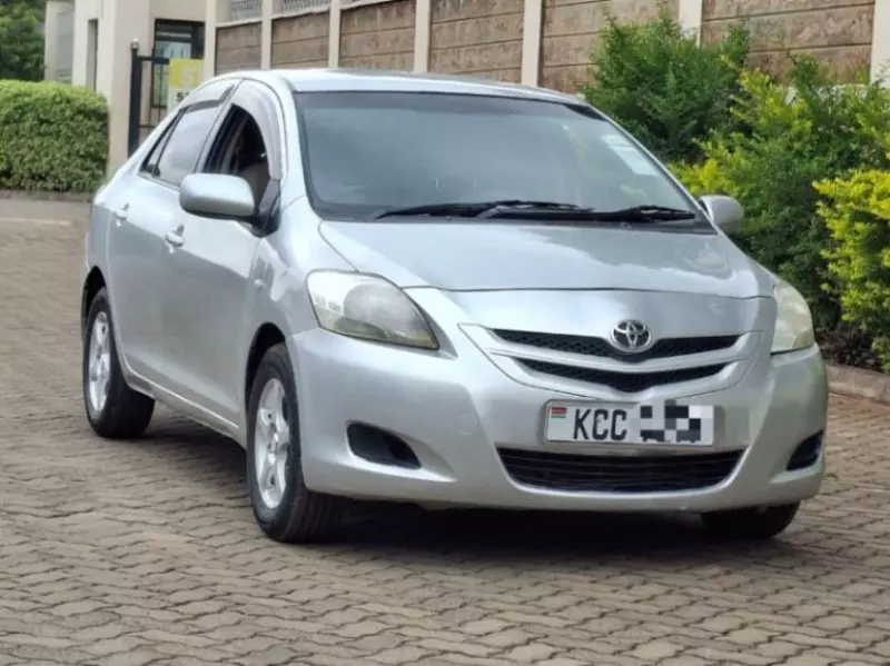Toyota Belta   - 2008