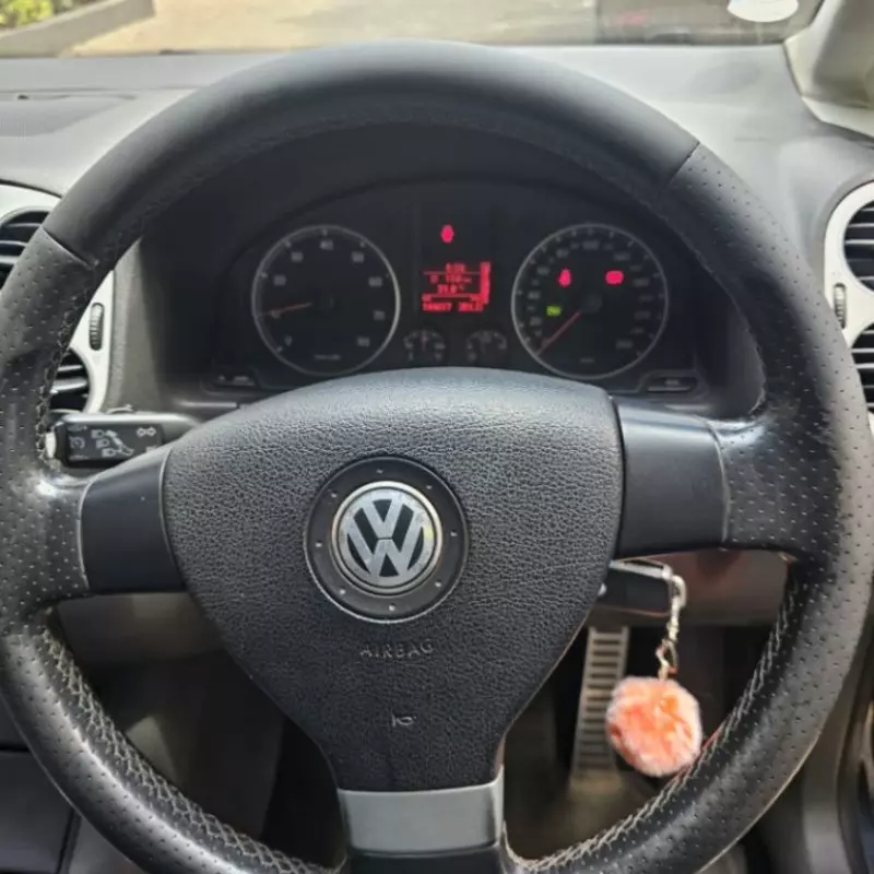 Volkswagen Golf   - 2008