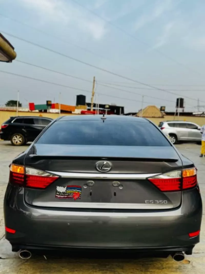 Lexus ES 350   - 2013